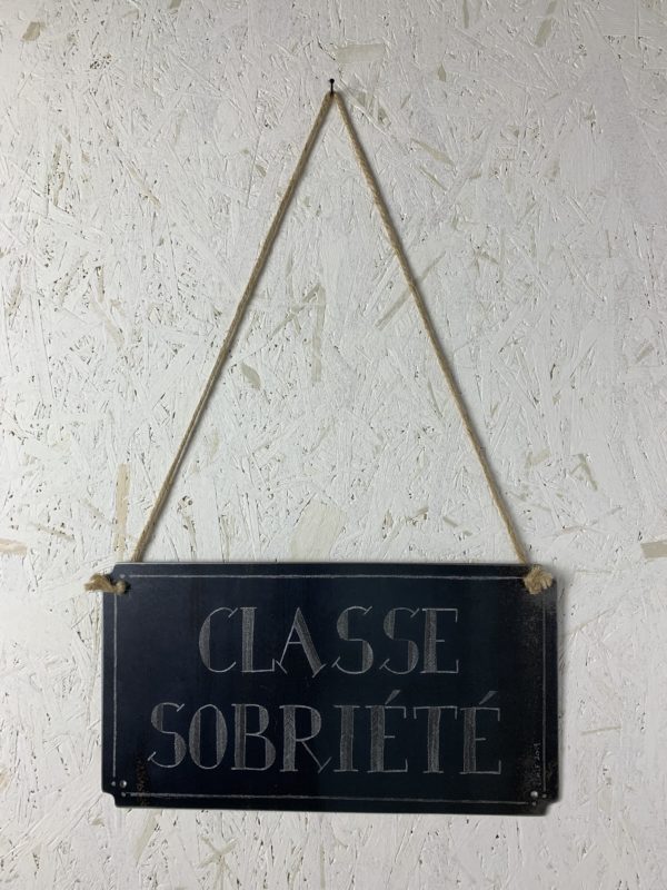 gravure murale classe sobriete