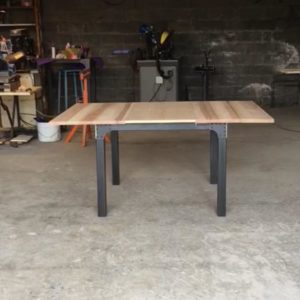 table claudie metal bois allonges escamotables ouverture synchronisé