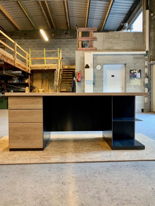 Bureau Design LMF 2 020coté Patronne panneau latéral vers l arrière